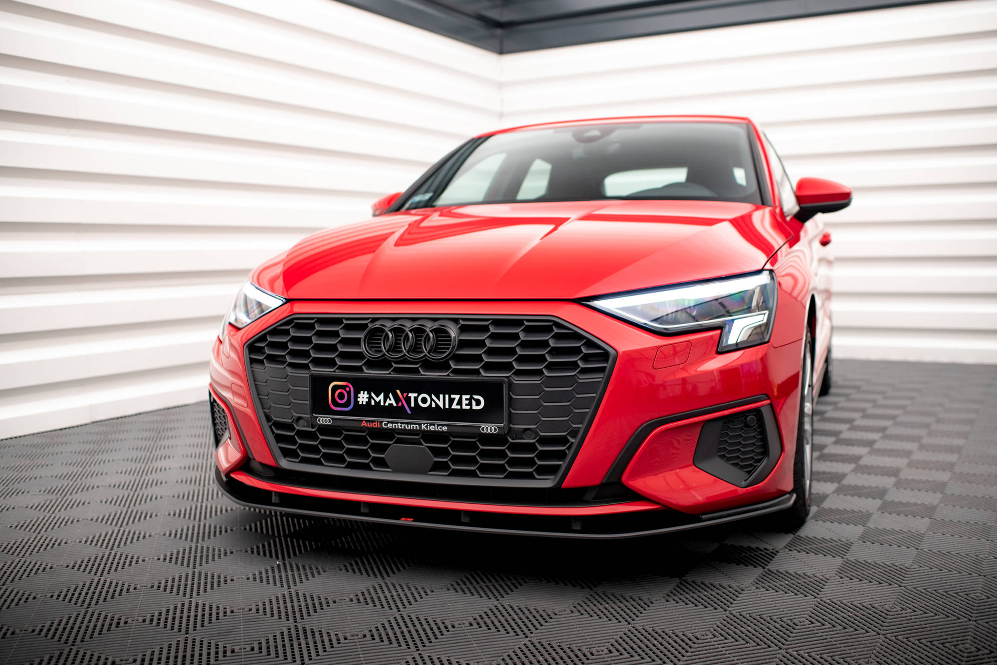 Maxton Design Street Pro Street+ Spoilerlippe Front Ansatz passend für Audi A3 8Y