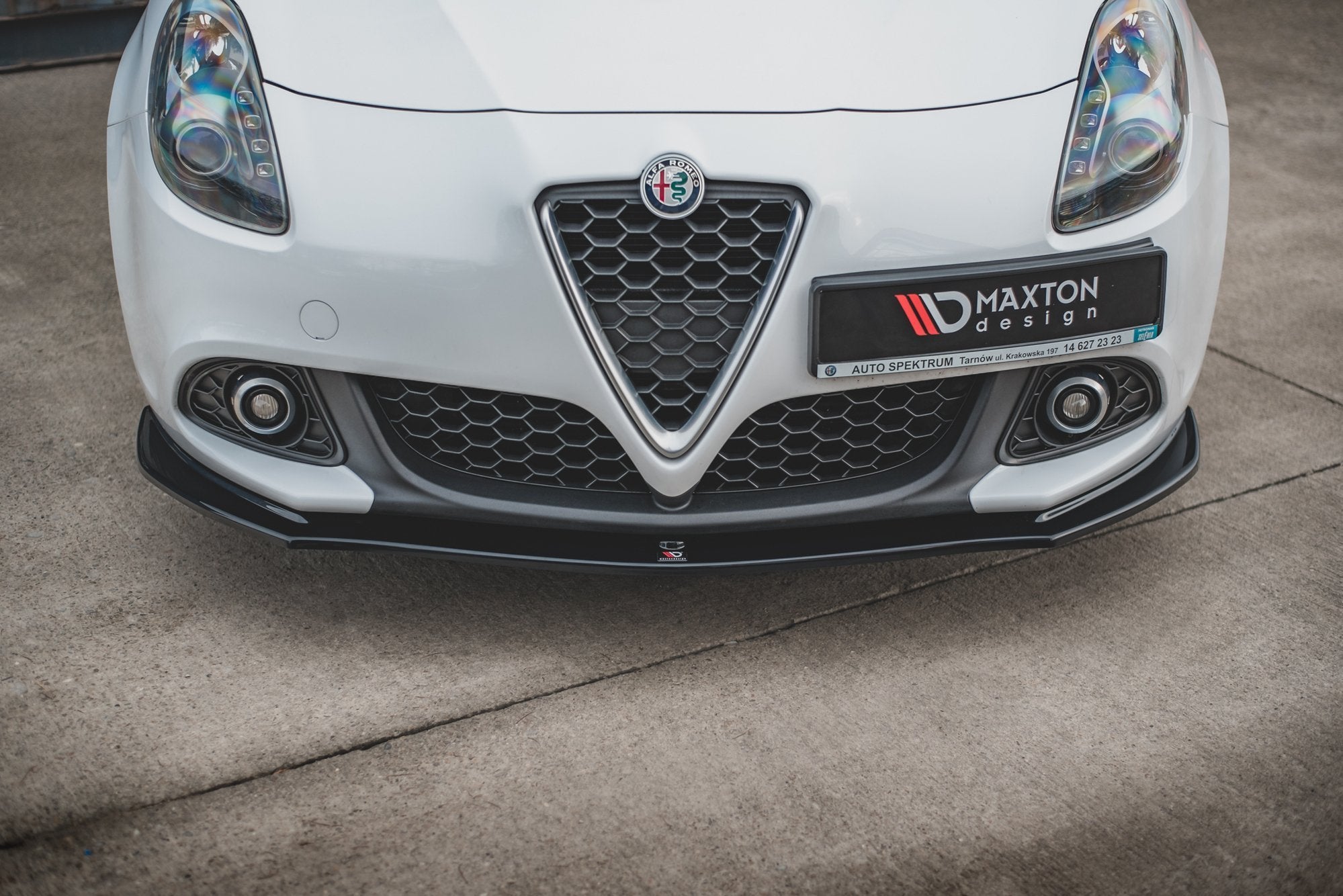 Maxton Design Street+ Spoilerlippe Front Ansatz V.2 passend für Alfa Romeo Giulietta schwarz Hochglanz