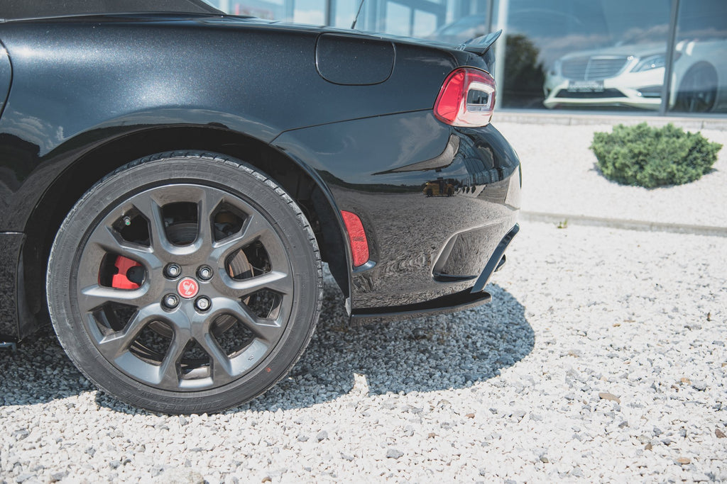 Maxton Design Heck Ansatz Flaps Diffusor für Fiat 124 Spider Abarth schwarz matt
