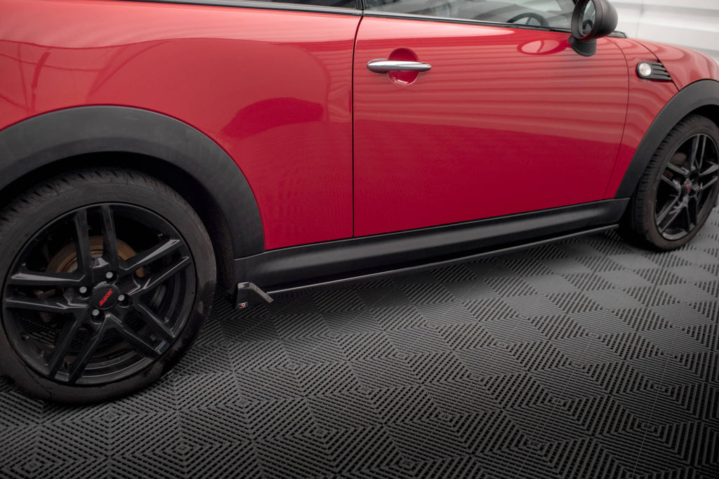 Maxton Design Street+ Seitenschweller Leisten passend für Mini One R56 schwarz Hochglanz