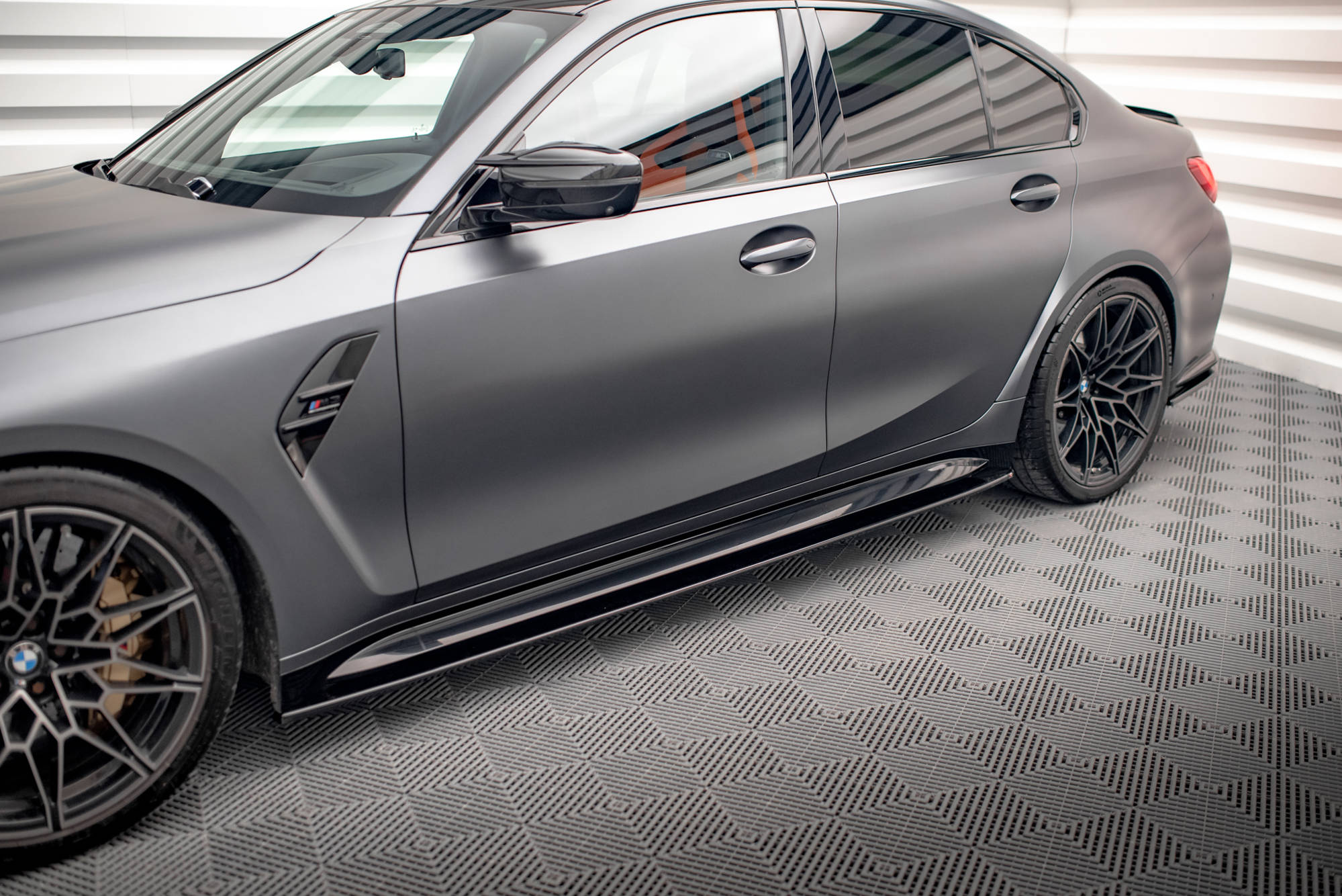 Maxton Design Street+ Seitenschweller Leisten passend für V.1 passend für BMW M3 Limousine / Touring G80 / G81 schwarz Hochglanz