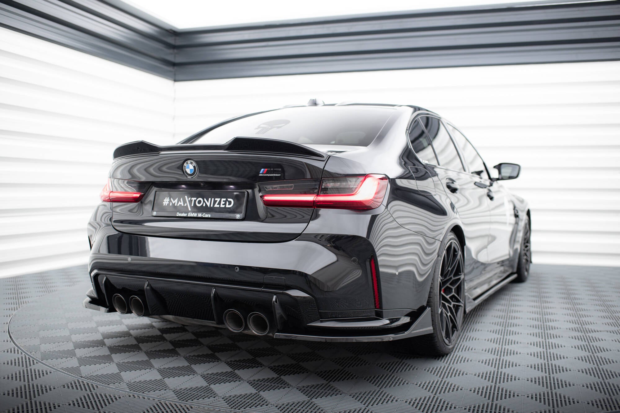 Maxton Design Heck Ansatz Flaps Diffusor V.3 passend für CSL Look BMW M3 Limousine / Touring G80 / G81 schwarz Hochglanz