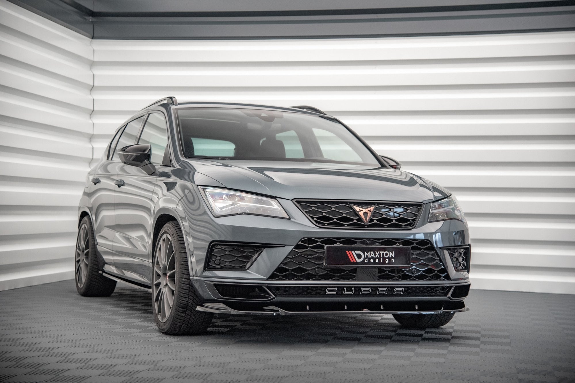 Maxton Design Street+ Spoilerlippe Front Ansatz V.2 passend für Cupra Ateca Mk1 schwarz Hochglanz