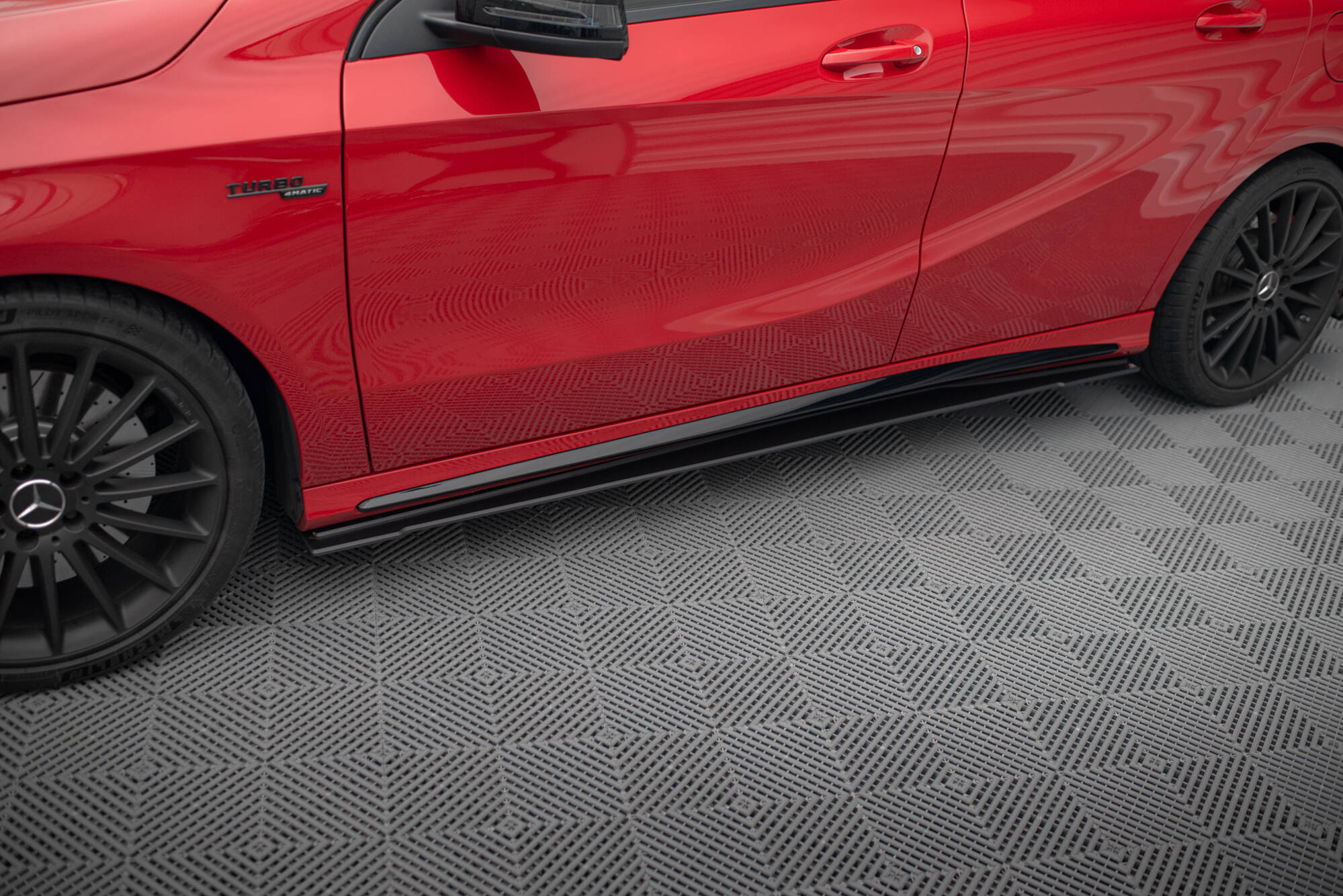 Maxton Design Street Pro Street+ Seitenschweller Leisten passend für Mercedes-Benz A 45 AMG W176 Facelift