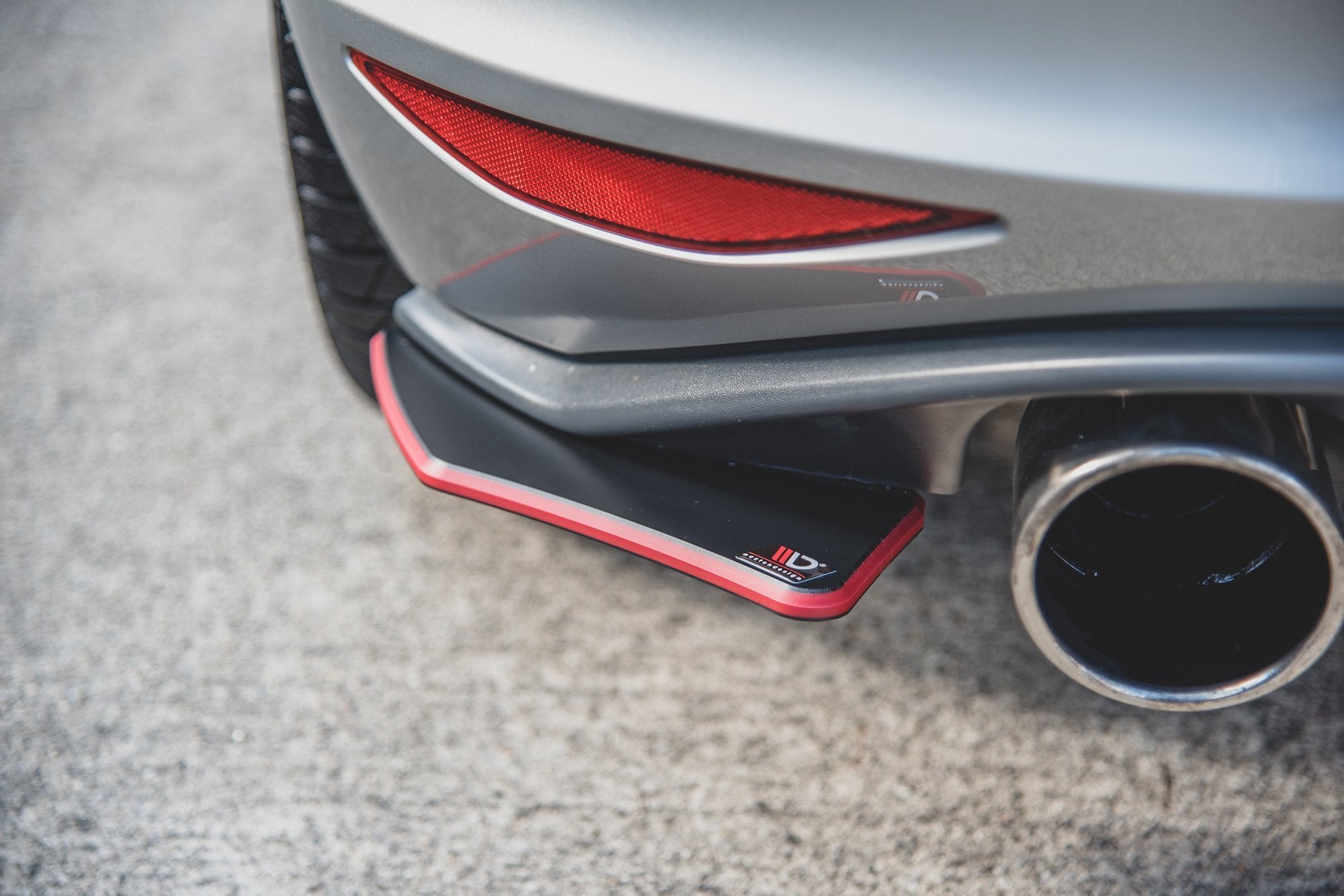 Maxton Design Heck Ansatz Flaps Diffusor V.2 passend für VW Golf 7 GTI