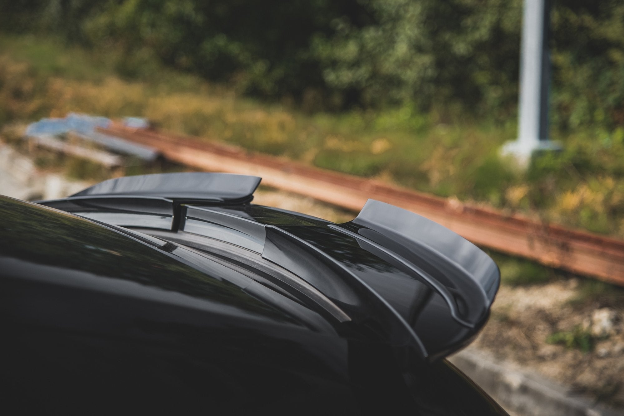 Maxton Design Spoiler CAP passend für Porsche Panamera Turbo 970 Facelift schwarz Hochglanz