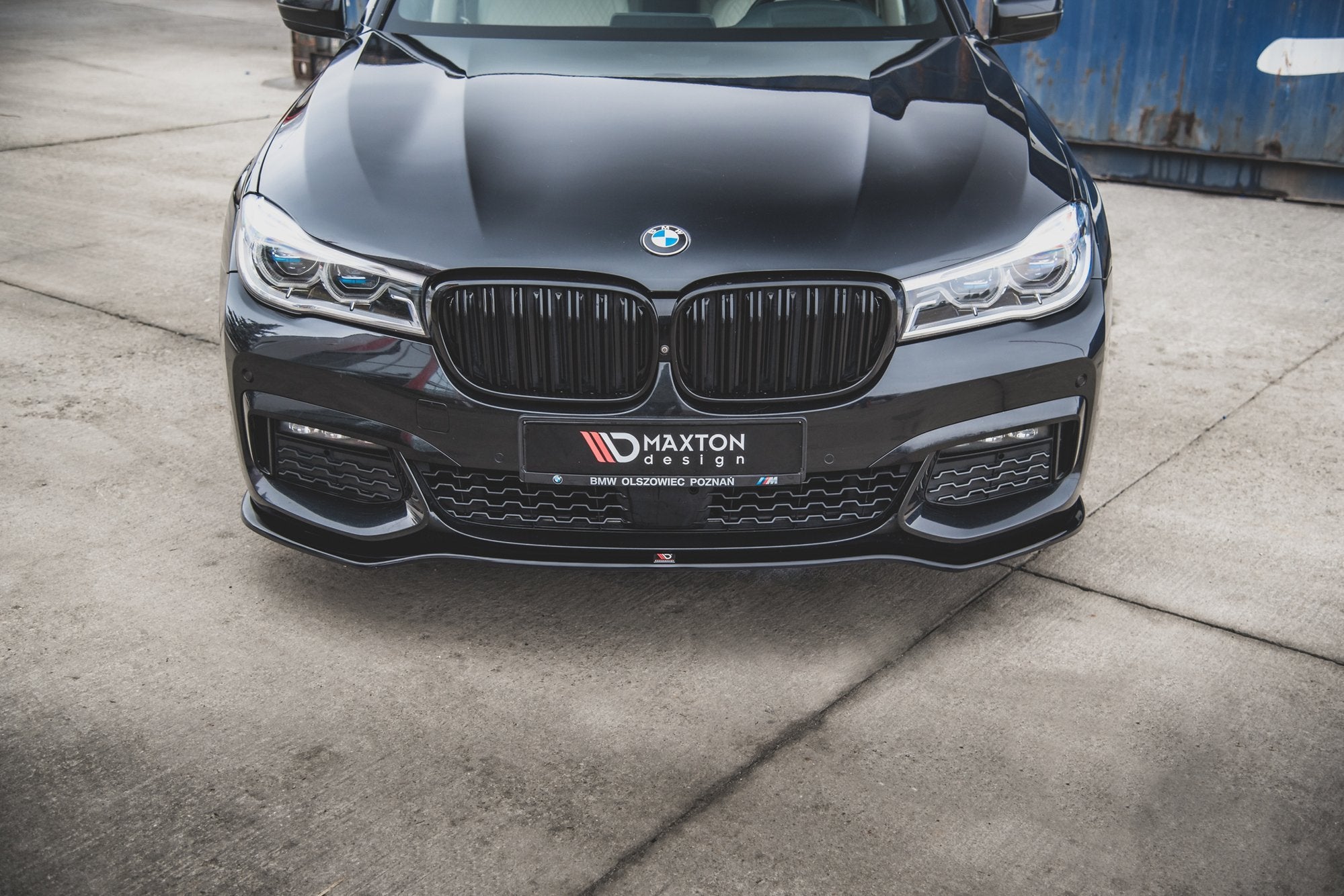 Maxton Design Street+ Spoilerlippe Front Ansatz V.1 passend für BMW 7 M-Paket G11 /G12 schwarz Hochglanz