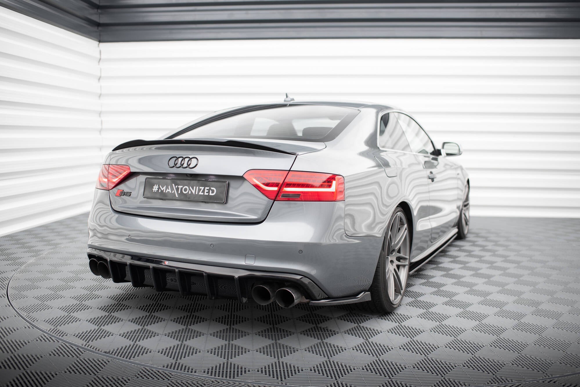 Maxton Design Diffusor Heck Ansatz passend für Audi S5 / A5 S-Line 8T Facelift
