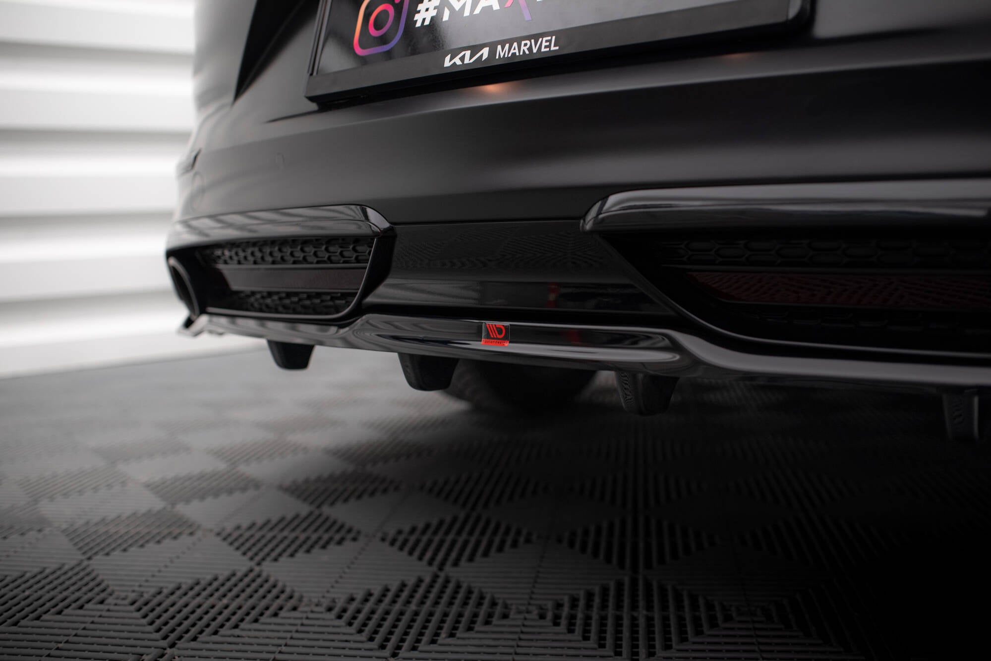 Maxton Design Street+ Mittlerer Diffusor RACE passend für Kia Proceed GT Mk1 Facelift schwarz Hochglanz