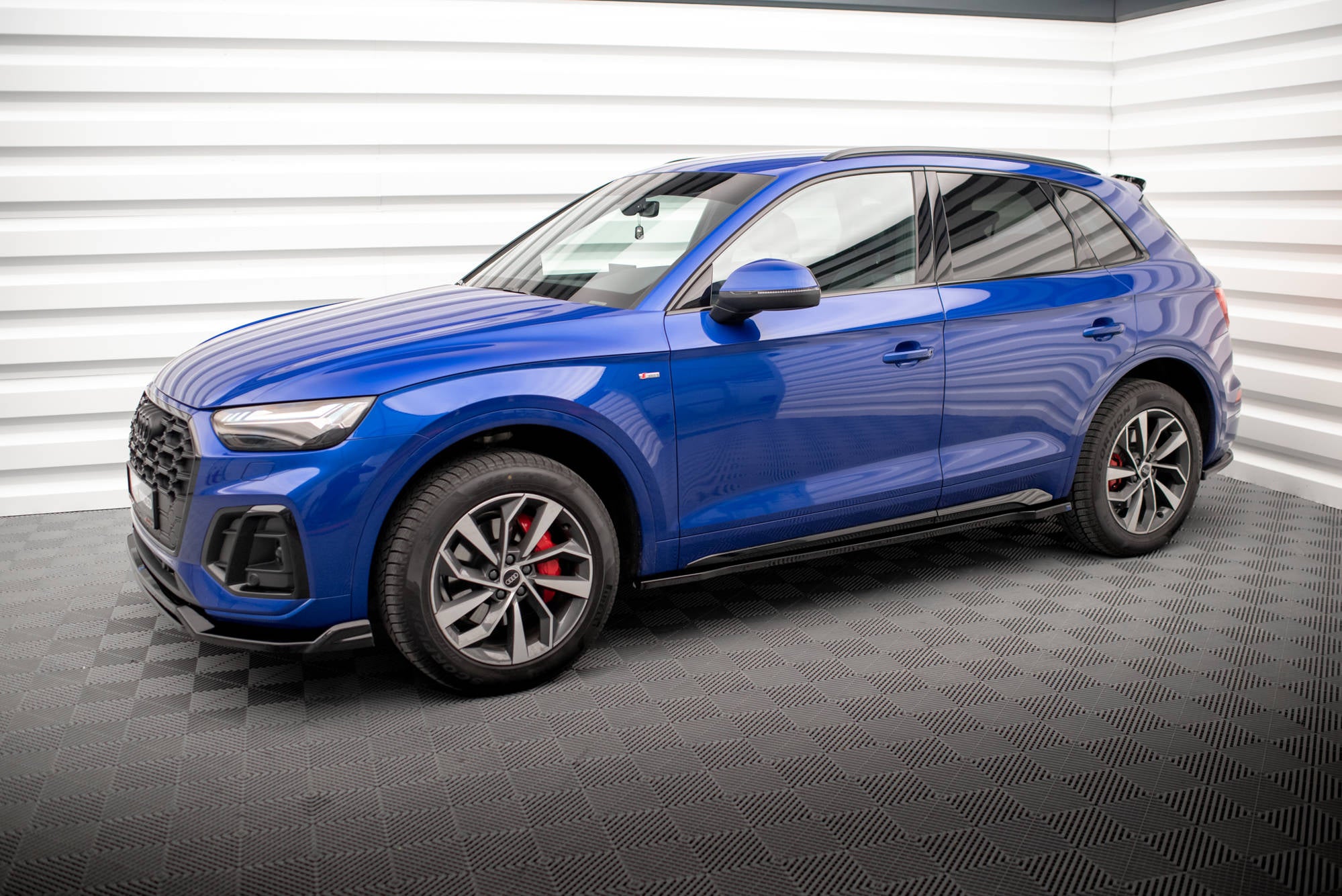 Maxton Design Street+ Seitenschweller Leisten passend für Audi SQ5 / Q5 S-Line SUV / Sportback Mk2 Facelift schwarz Hochglanz