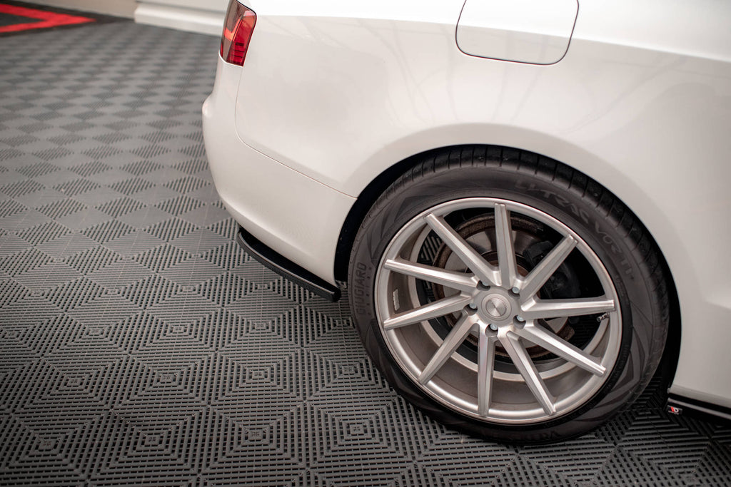 Maxton Design Street+ Mittlerer Diffusor RACE passend für Audi A5 Coupe 8T Facelift schwarz Hochglanz