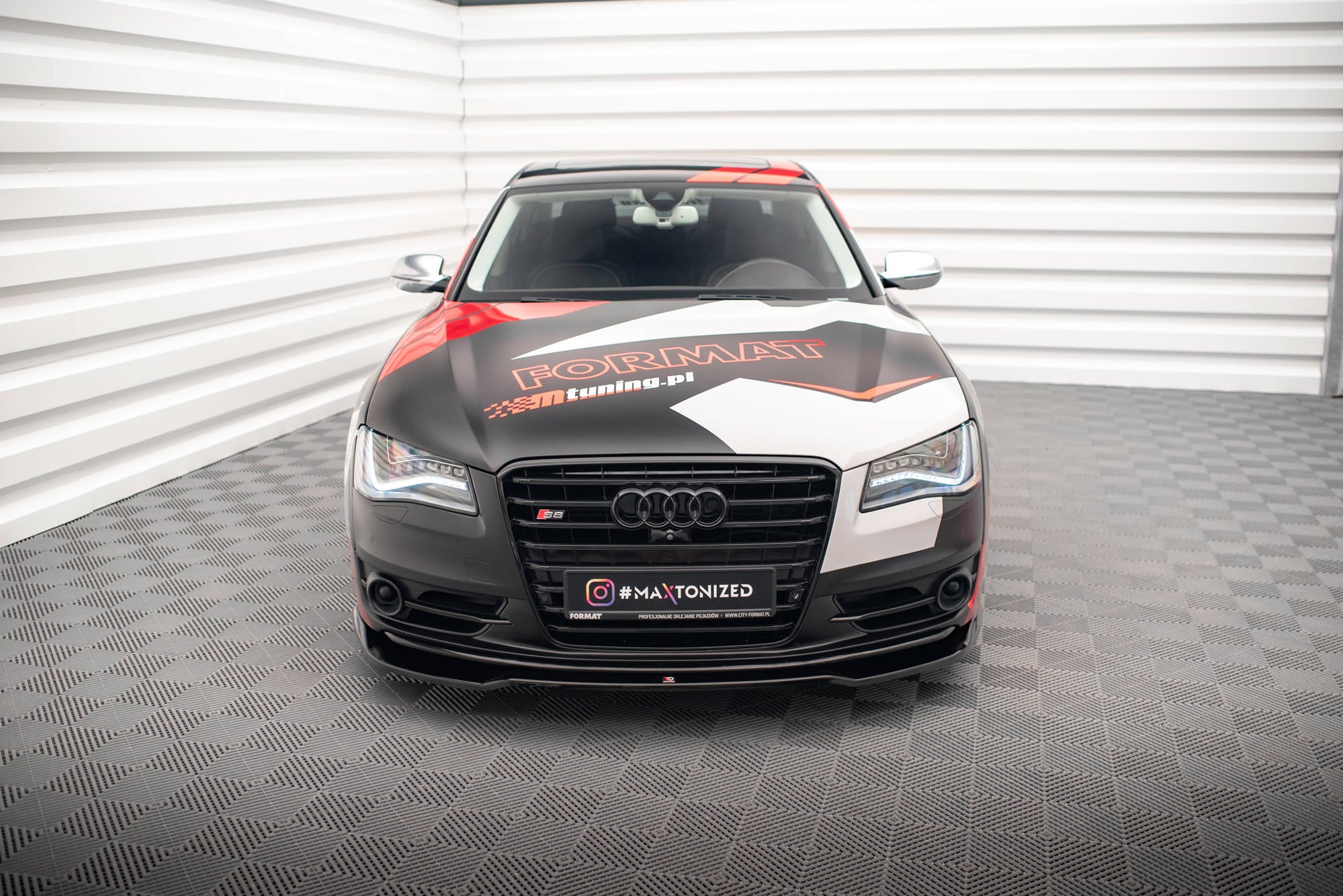 Maxton Design Street+ Spoilerlippe Front Ansatz V.1 passend für Audi S8 D4 schwarz Hochglanz