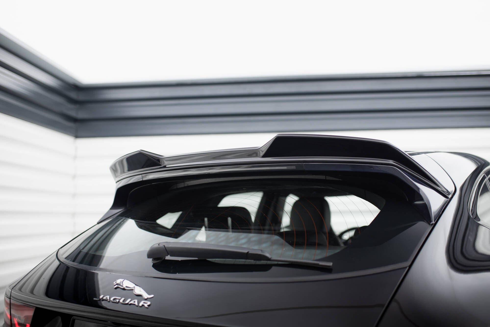 Maxton Design Spoiler CAP 3D passend für Jaguar E-Pace R-Dynamic X540 schwarz Hochglanz
