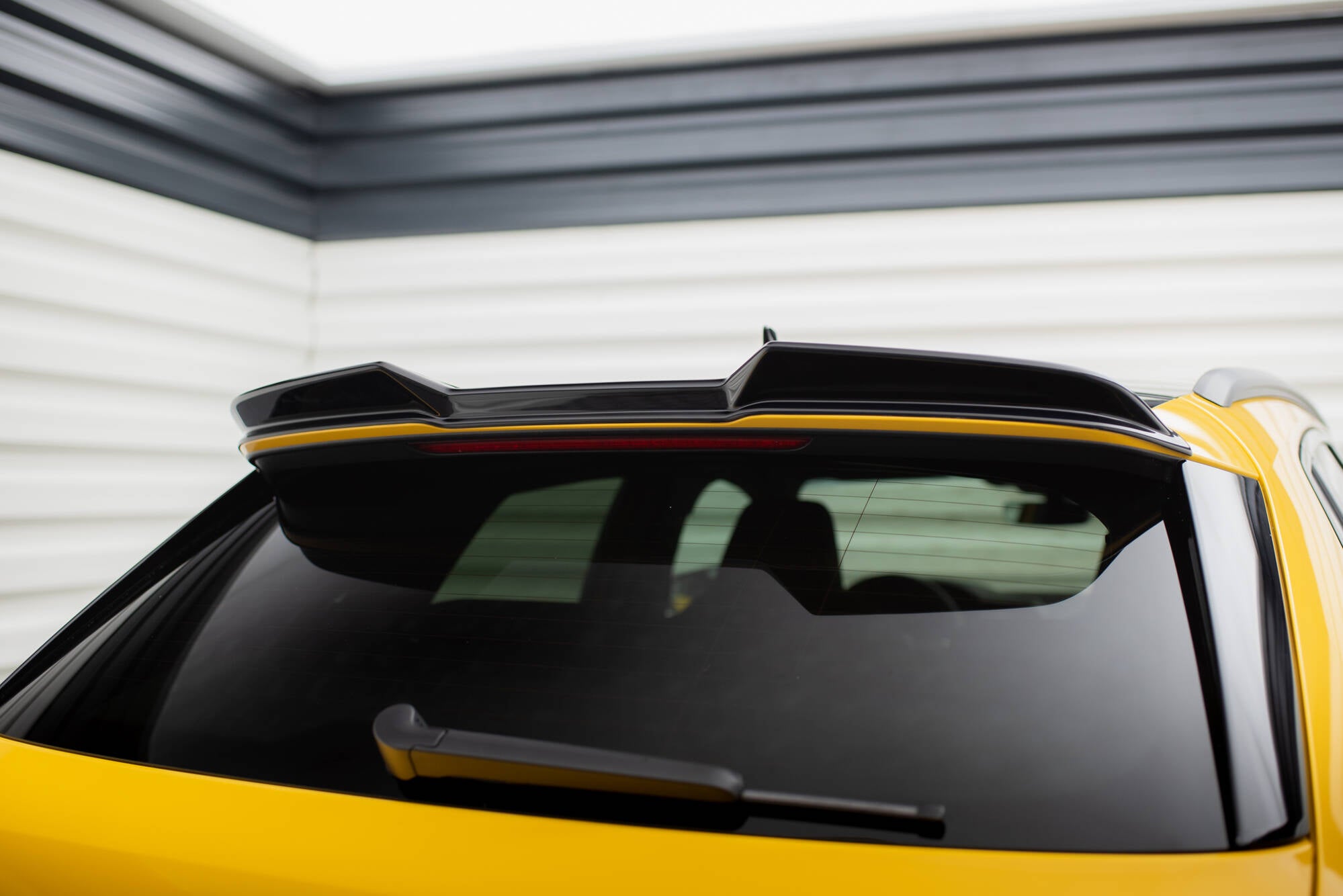 Maxton Design Spoiler CAP 3D passend für Audi RS3 Sportback 8Y Facelift schwarz Hochglanz