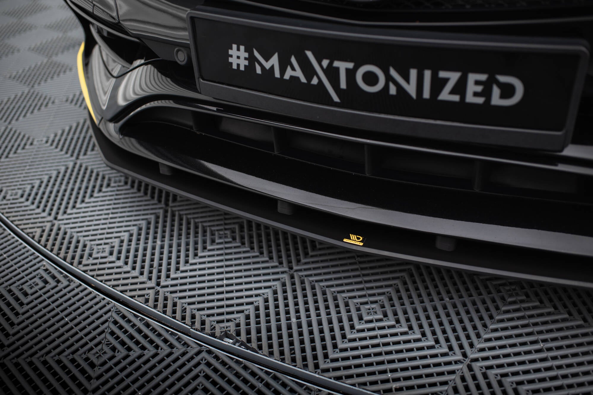 Maxton Design Street Pro Street+ Spoilerlippe Front Ansatz passend für Mercedes-AMG CLA 45 Aero C117 Facelift