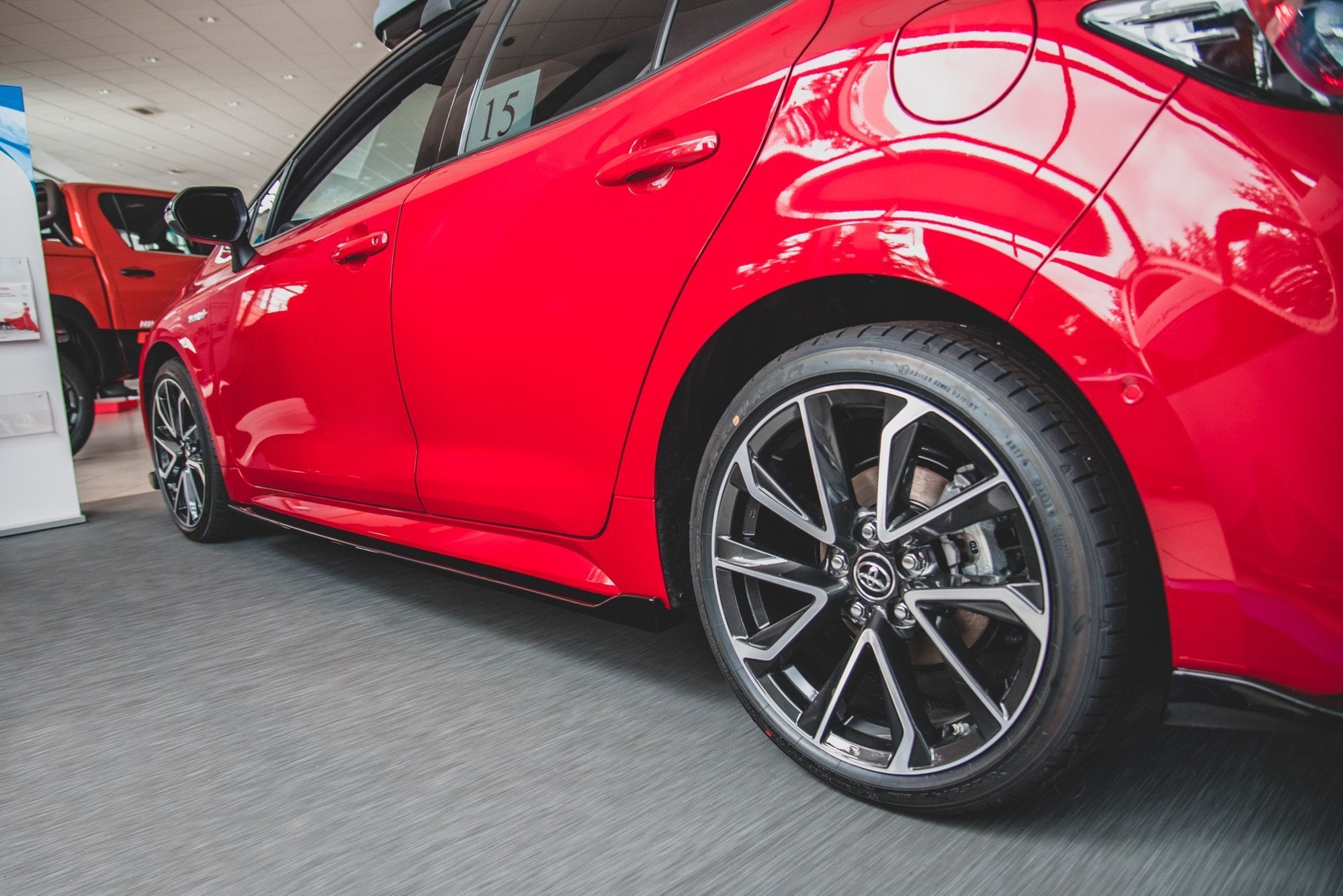 Maxton Design Seitenschweller Ansatz für Toyota Corolla XII Hatchback Carbon Look