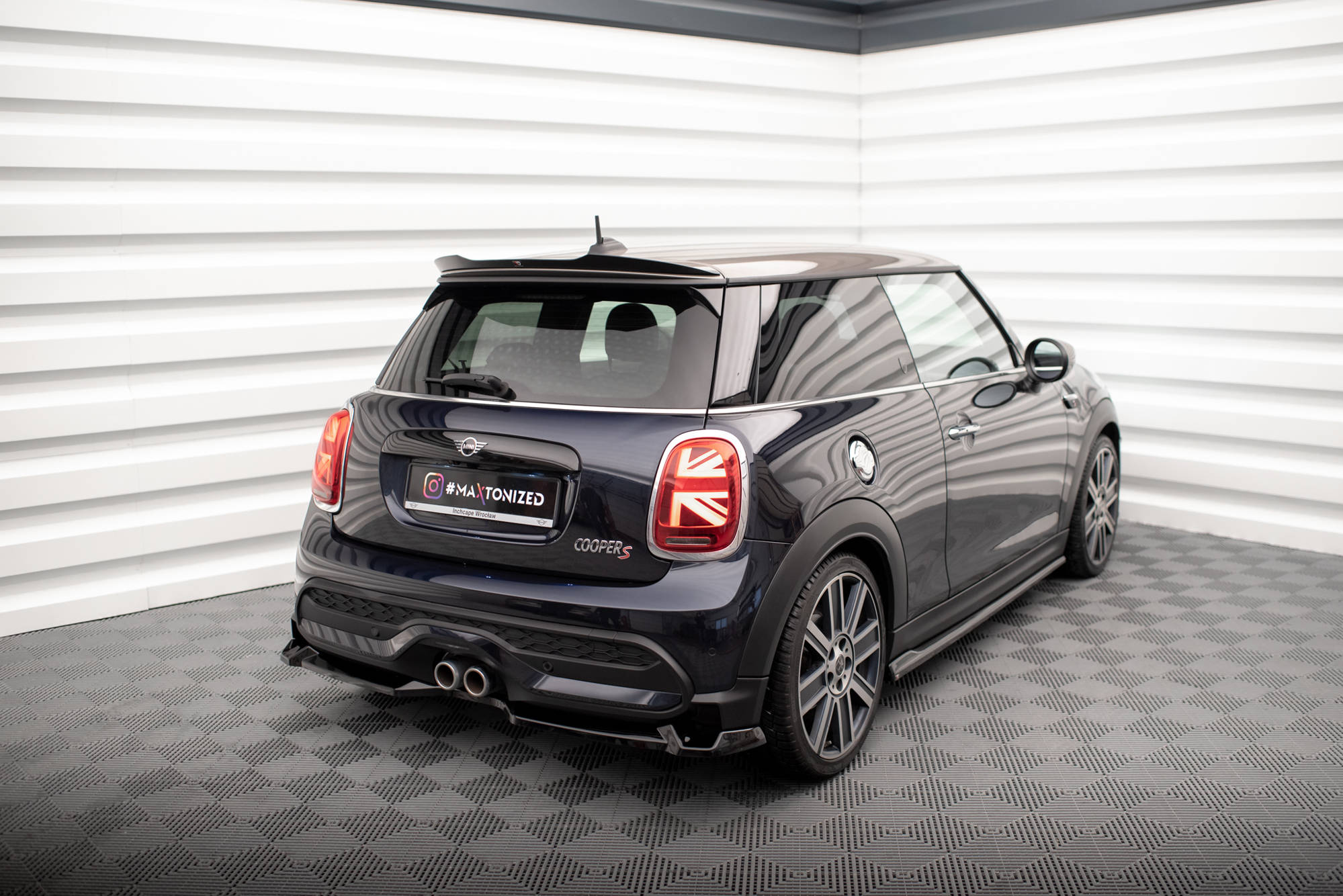 Maxton Design Heckansatz Mini Cooper S F56 Facelift schwarz Hochglanz für Mini Cooper F56 Facelift 2