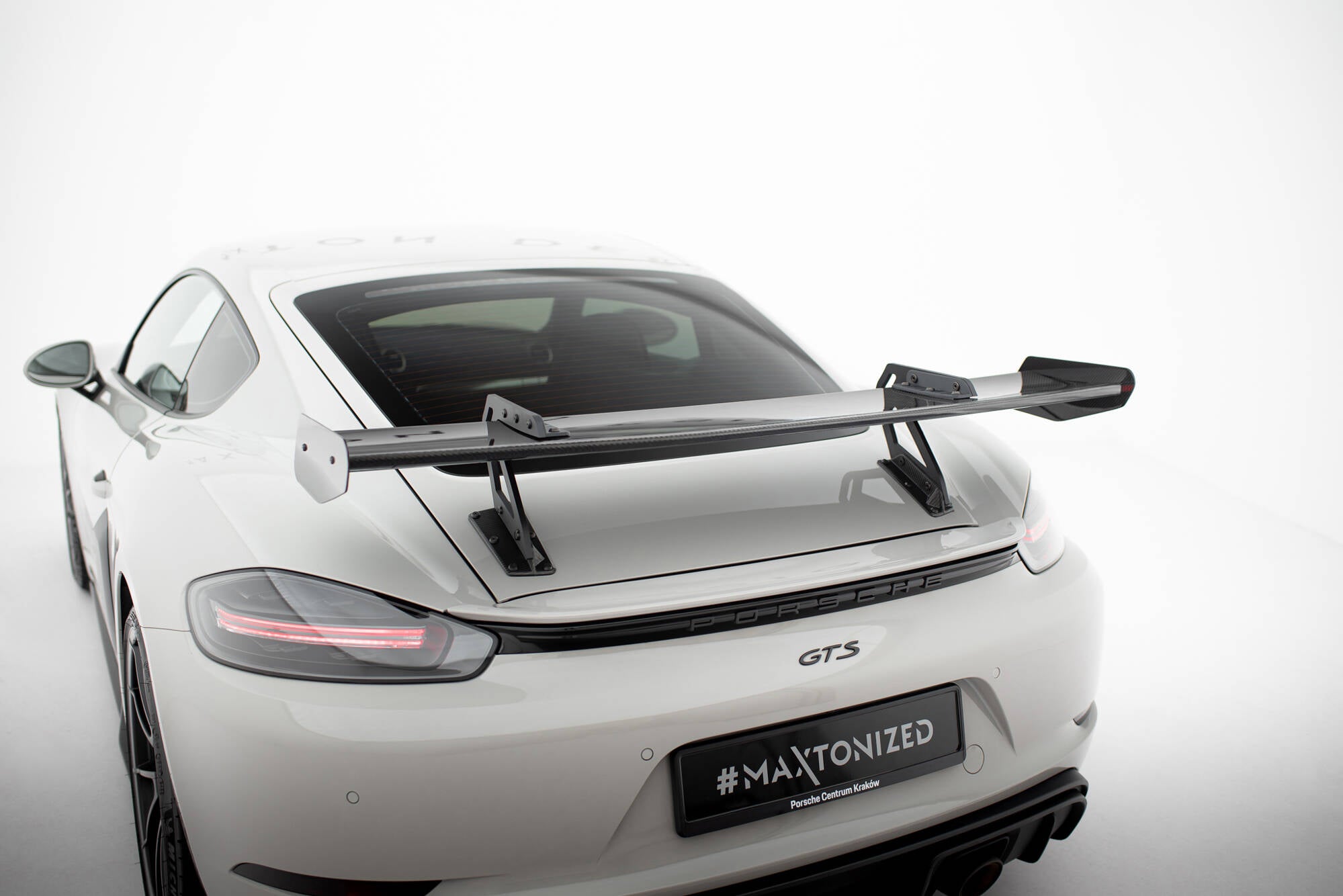 Maxton Design Carbon Spoiler With Upper Swan Mounting V.1 Porsche 718 Cayman 982c für Porsche Cayman 982c