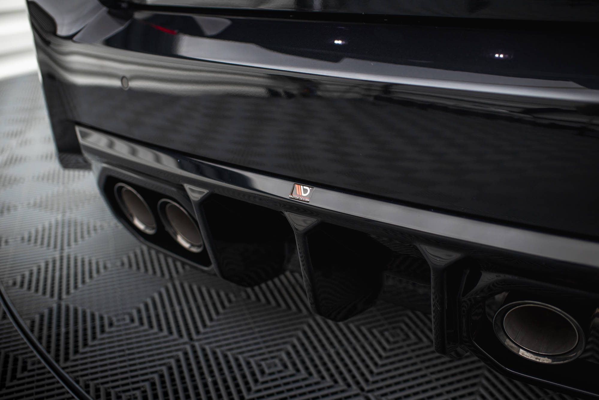 Maxton Design Diffusor Heck Ansatz V.2 passend für BMW M2 G87 schwarz Hochglanz