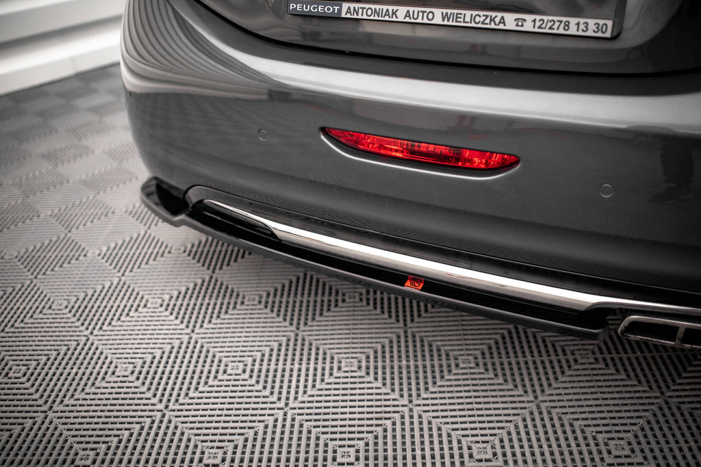 Maxton Design Heck Ansatz Flaps Diffusor passend für Peugeot 208 GTi Mk1 schwarz Hochglanz