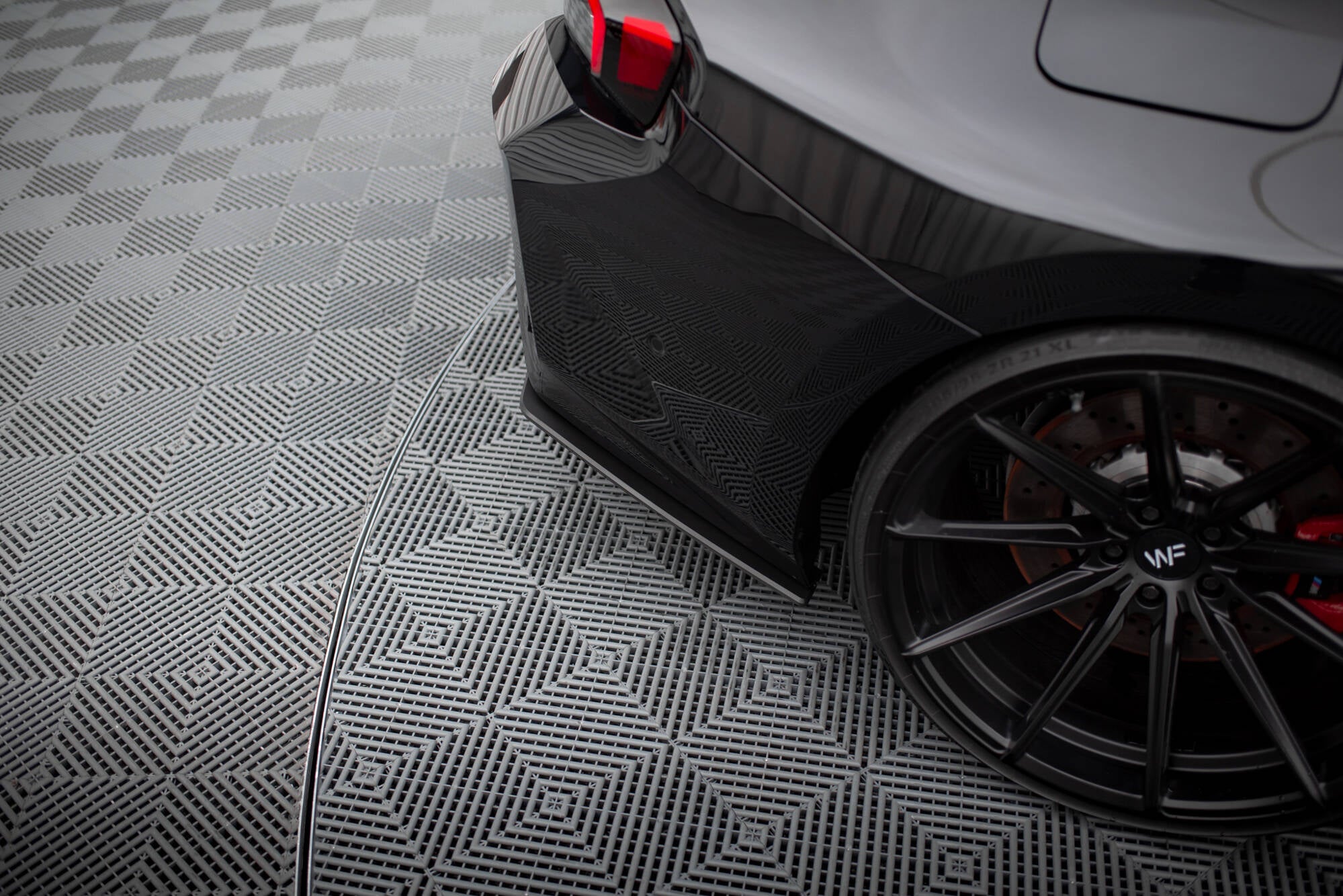 Maxton Design Street Pro Heck Ansatz Flaps Diffusor V.1 passend für BMW M2 G87