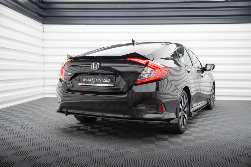 Maxton Design Street Pro Heck Ansatz Flaps Diffusor + Flaps passend für Honda Civic Mk10 schwarz Hochglanz