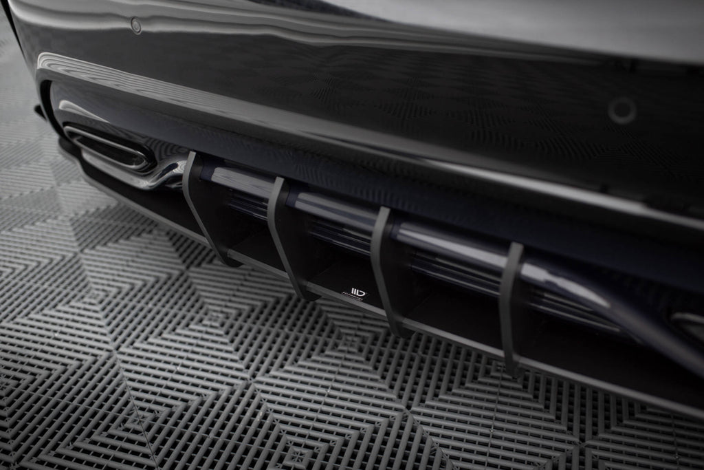 Maxton Design Street Pro Heck Ansatz Flaps Diffusor + Flaps passend für Mercedes-Benz A AMG-Line W176 Facelift schwarz Hochglanz