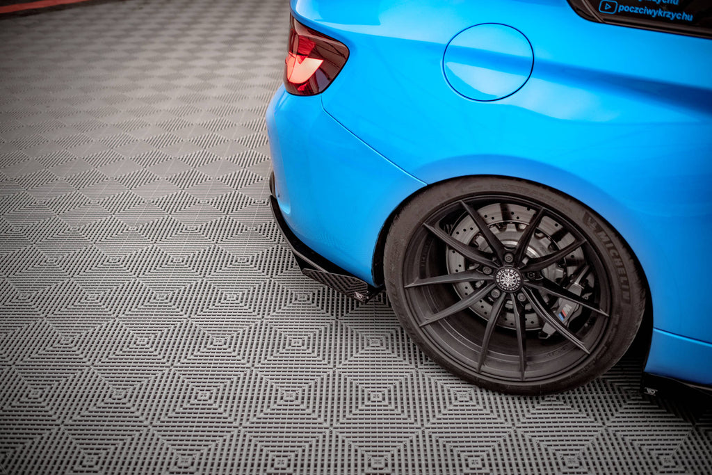Maxton Design Street Pro Heck Ansatz Flaps Diffusor + Flaps passend für BMW M2 F87 schwarz Hochglanz