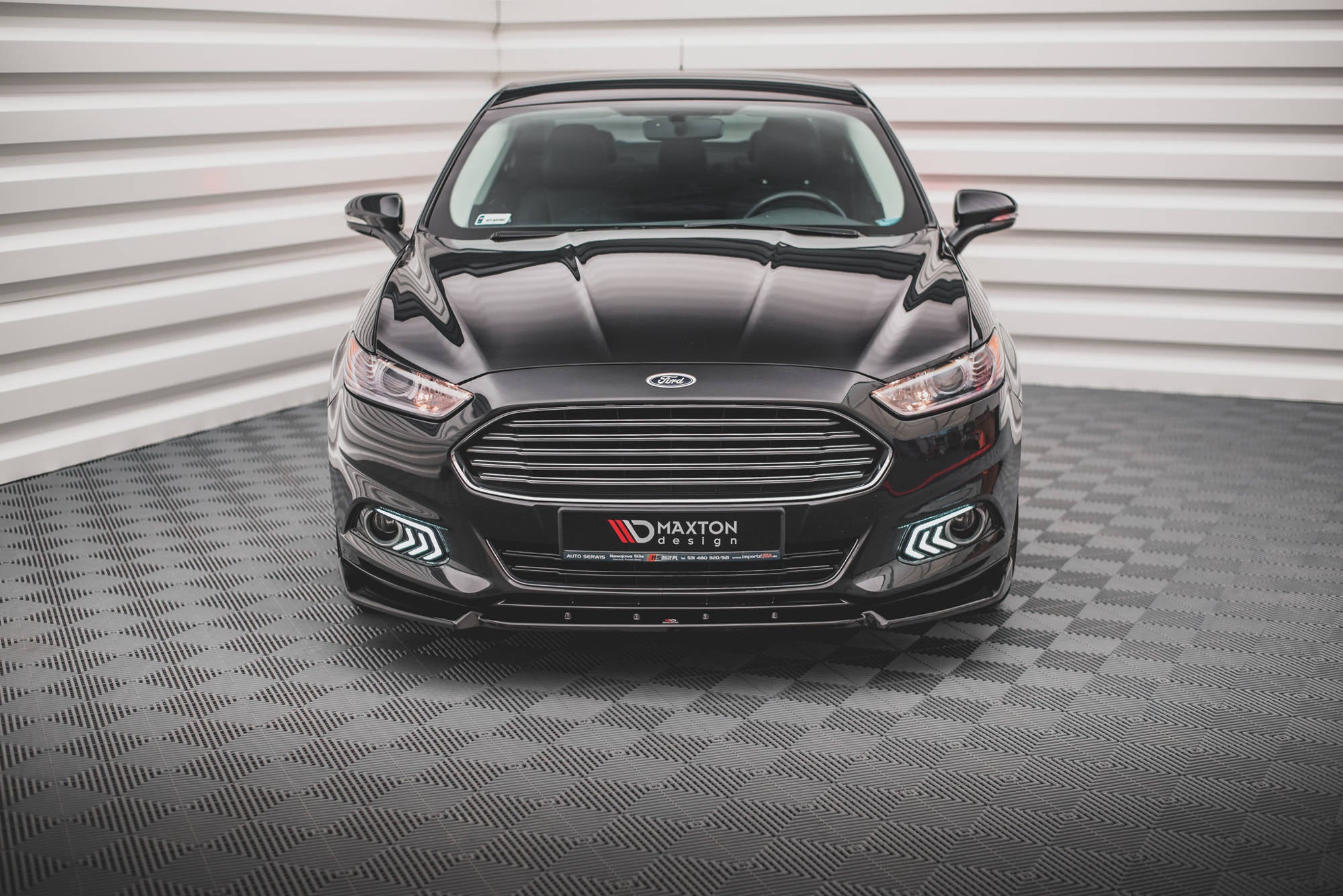 Maxton Design Street+ Spoilerlippe Front Ansatz passend für Ford Mondeo Mk5 schwarz Hochglanz