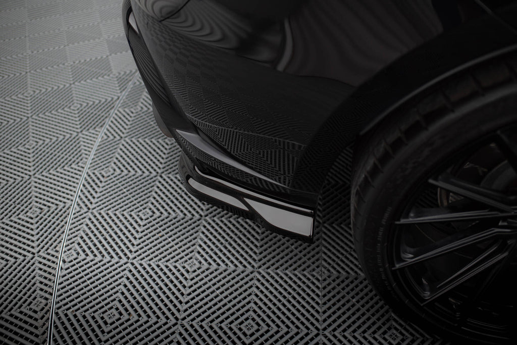 Maxton Design Heck Ansatz Flaps Diffusor passend für Porsche Macan GTS Mk1 Facelift 2 schwarz Hochglanz