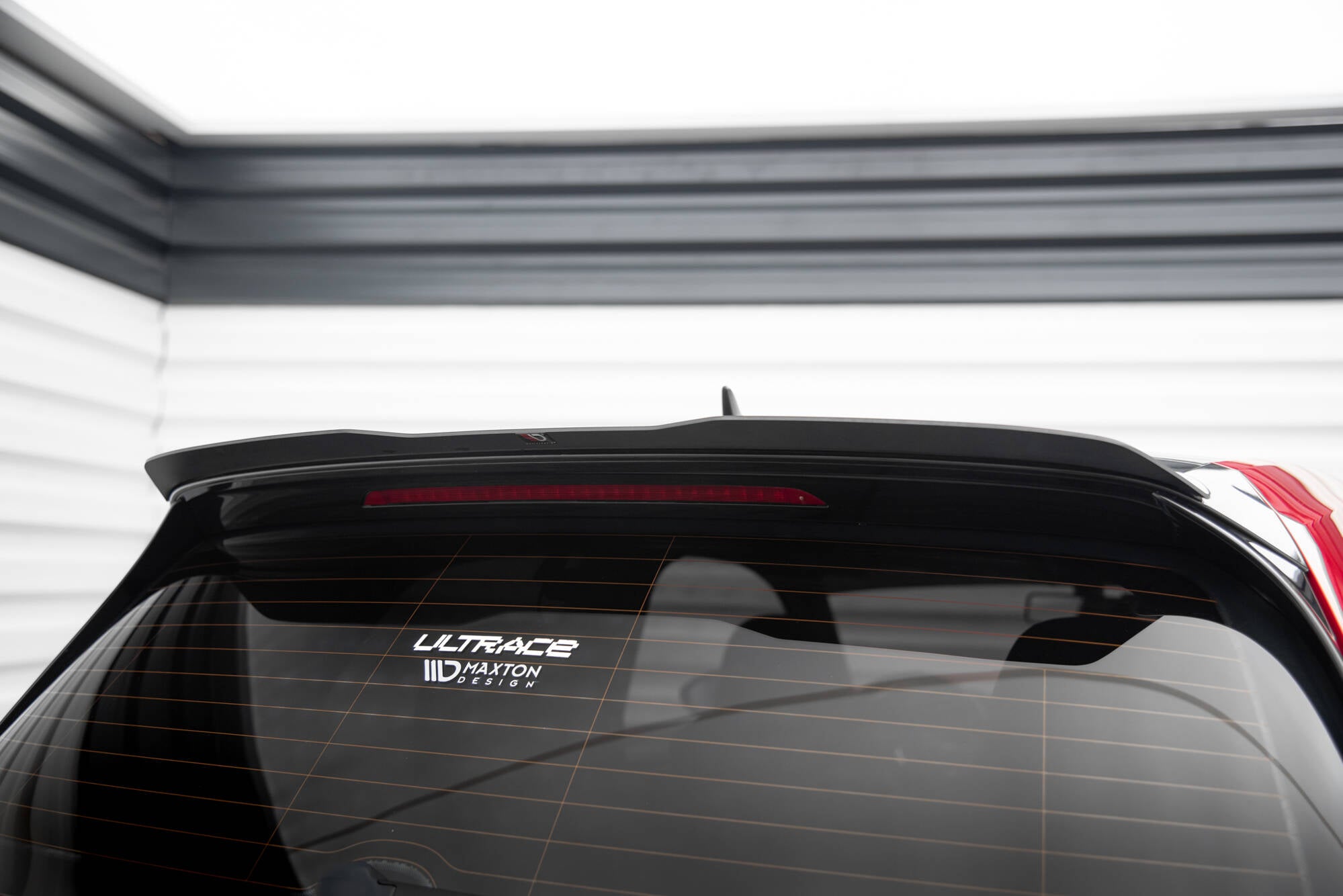 Maxton Design Spoiler CAP V.3 passend für VW Golf R / R-Line / GTI / GTD Mk7 / Mk7 Facelift schwarz Hochglanz