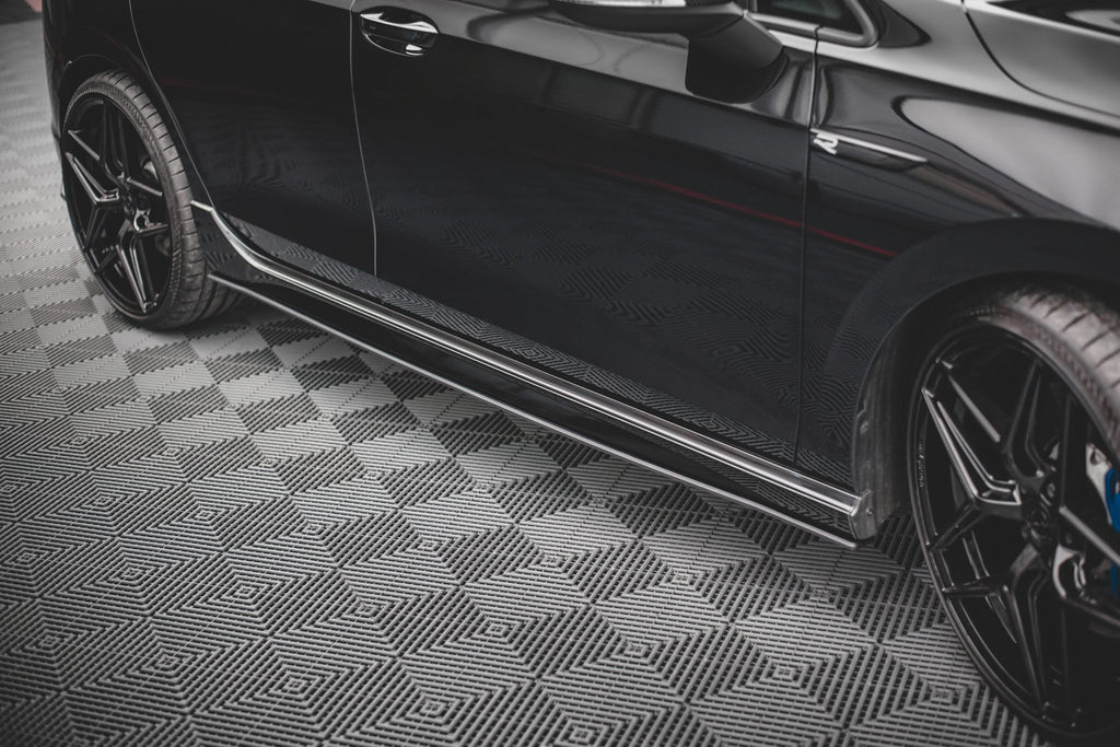 Maxton Design Street Pro Street+ Seitenschweller Leisten passend für VW Golf R Hatchback Mk8 Facelift
