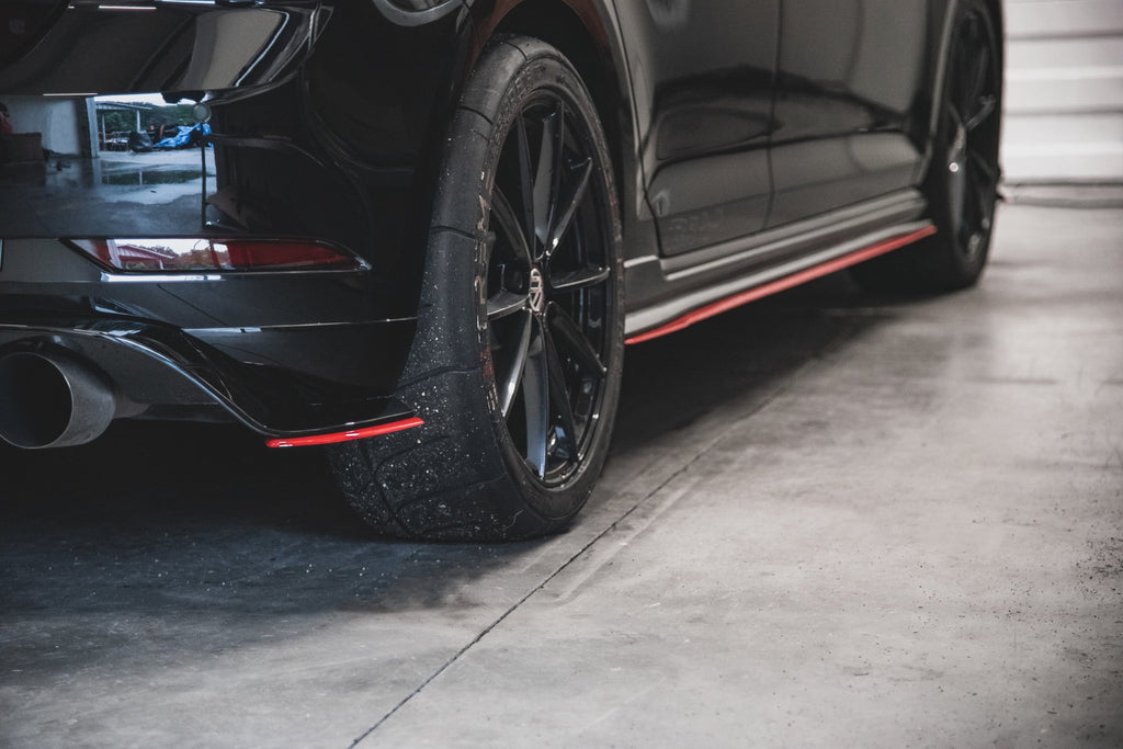 Maxton Design Heck Ansatz Flaps Diffusor passend für VW Golf 7 GTI TCR schwarz Hochglanz