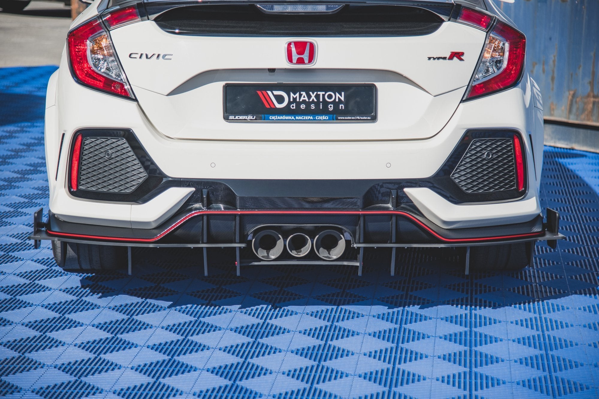 Maxton Design Robuste Racing Diffusor Heck Ansatz passend für Honda Civic Type-R Mk10 / Mk10 Facelift