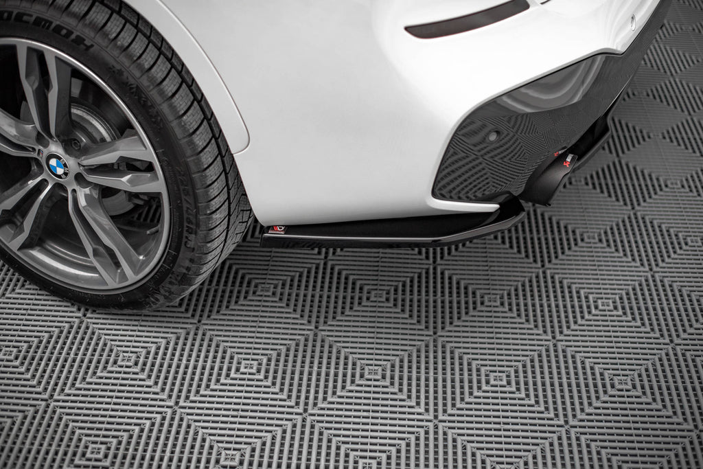 Maxton Design Heck Ansatz Flaps Diffusor passend für BMW X1 M-Paket F48 / F48 Facelift schwarz Hochglanz