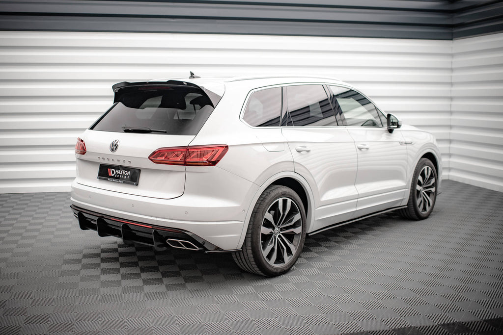 Maxton Design Heck Ansatz Flaps Diffusor passend für VW Touareg R-line Mk3 schwarz Hochglanz