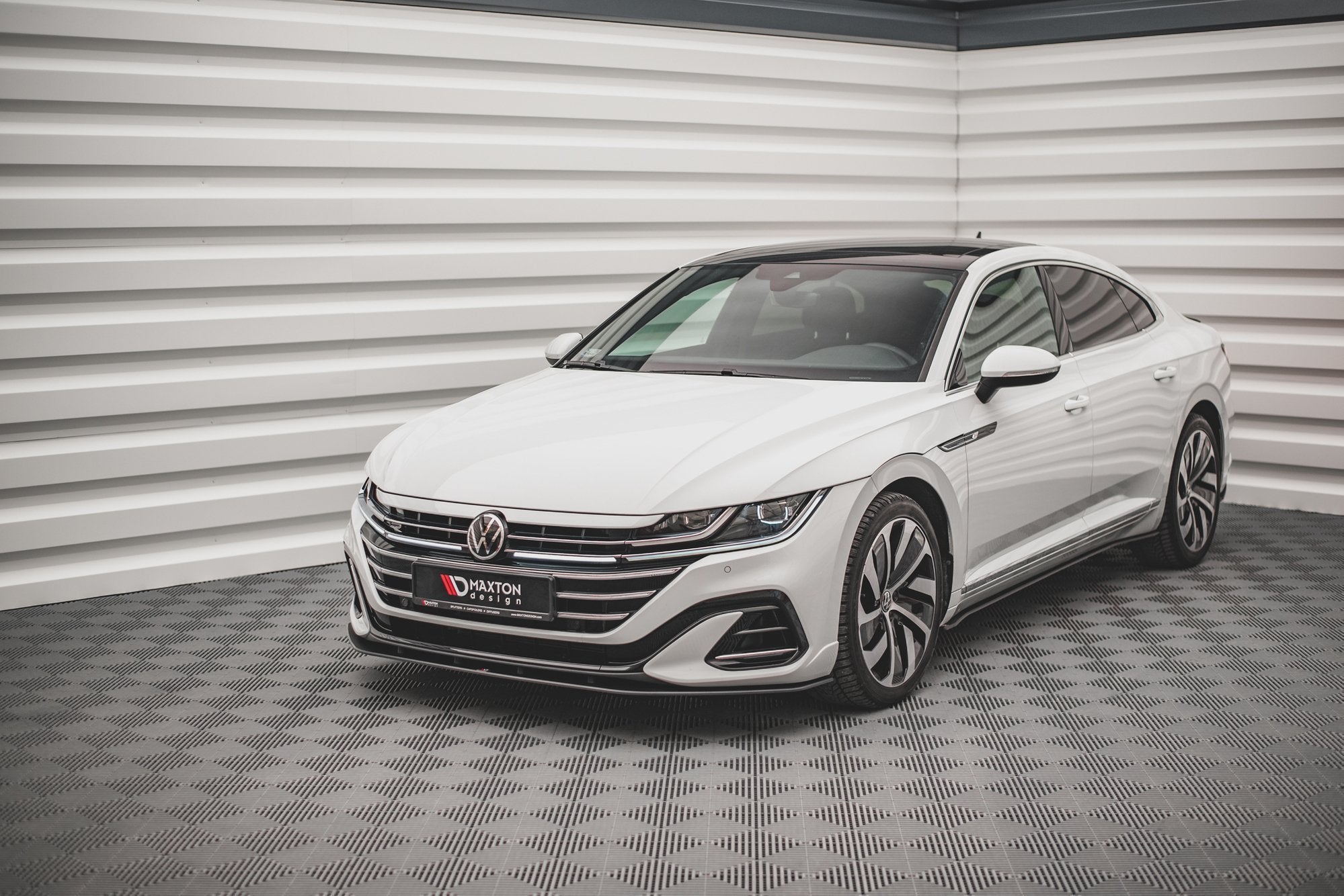 Maxton Design Street Pro Street+ Spoilerlippe Front Ansatz passend für VW Arteon Limousine / Shooting Brake R-Line Mk1 Facelift