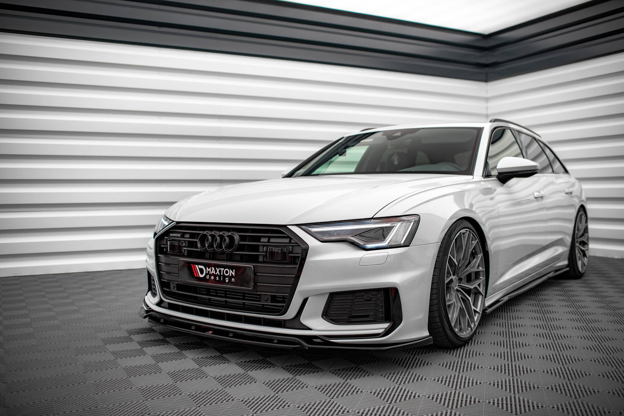 Maxton Design Street+ Spoilerlippe Front Ansatz V.3 passend für Audi A6 S-Line / S6 C8 / C8 Facelift schwarz Hochglanz