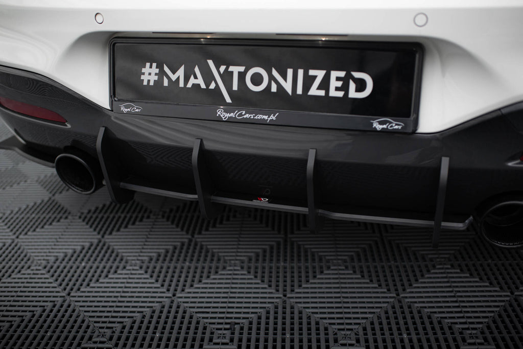 Maxton Design Street Pro Heckschürze V.3 passend für BMW M140i