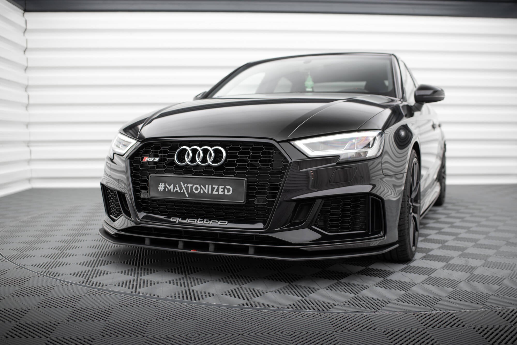 Maxton Design Street Pro Street+ Spoilerlippe Front Ansatz passend für Audi RS3 Limousine 8V Facelift