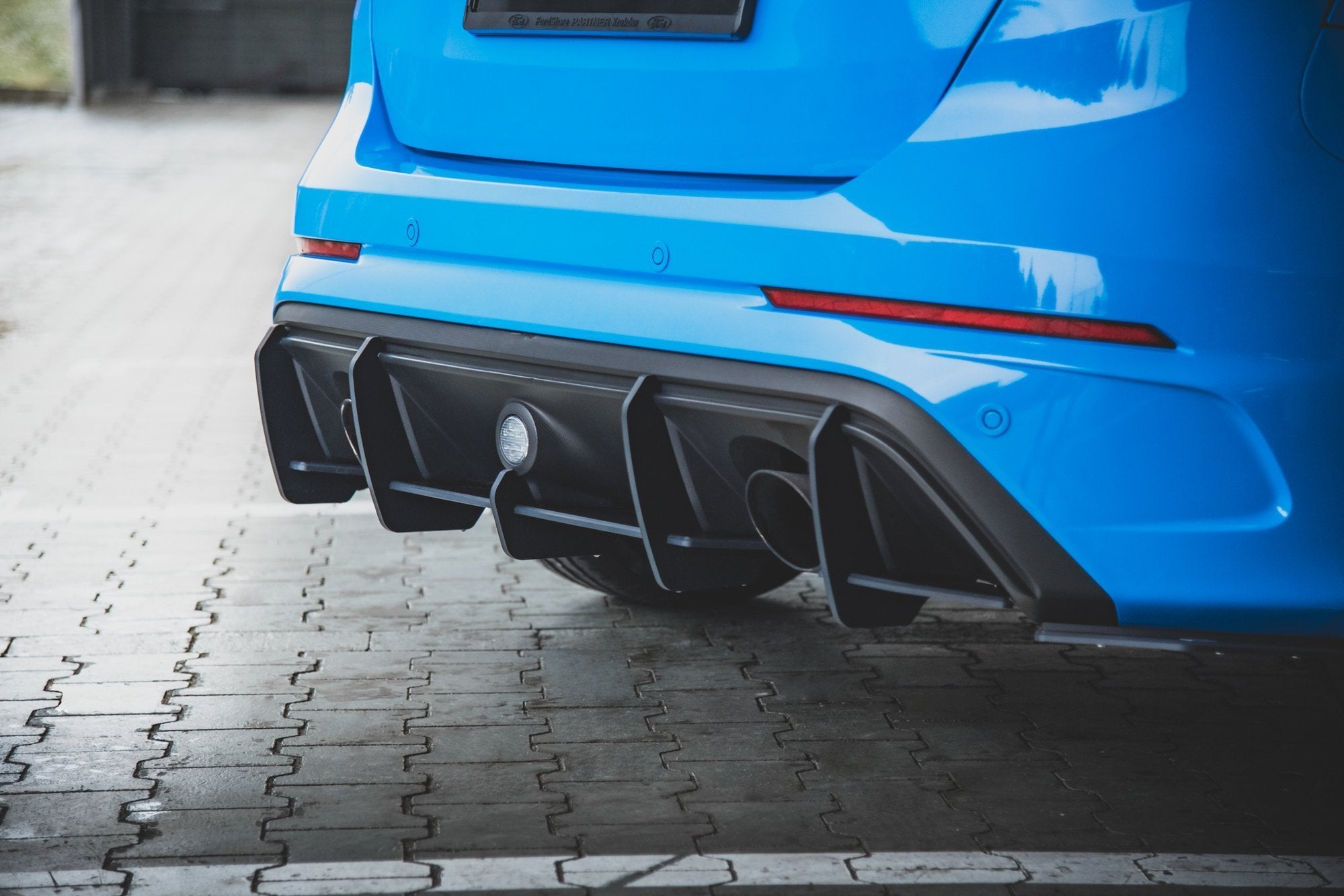 Maxton Design Street Pro Heckschürze V.1 passend für Ford Focus RS Mk3