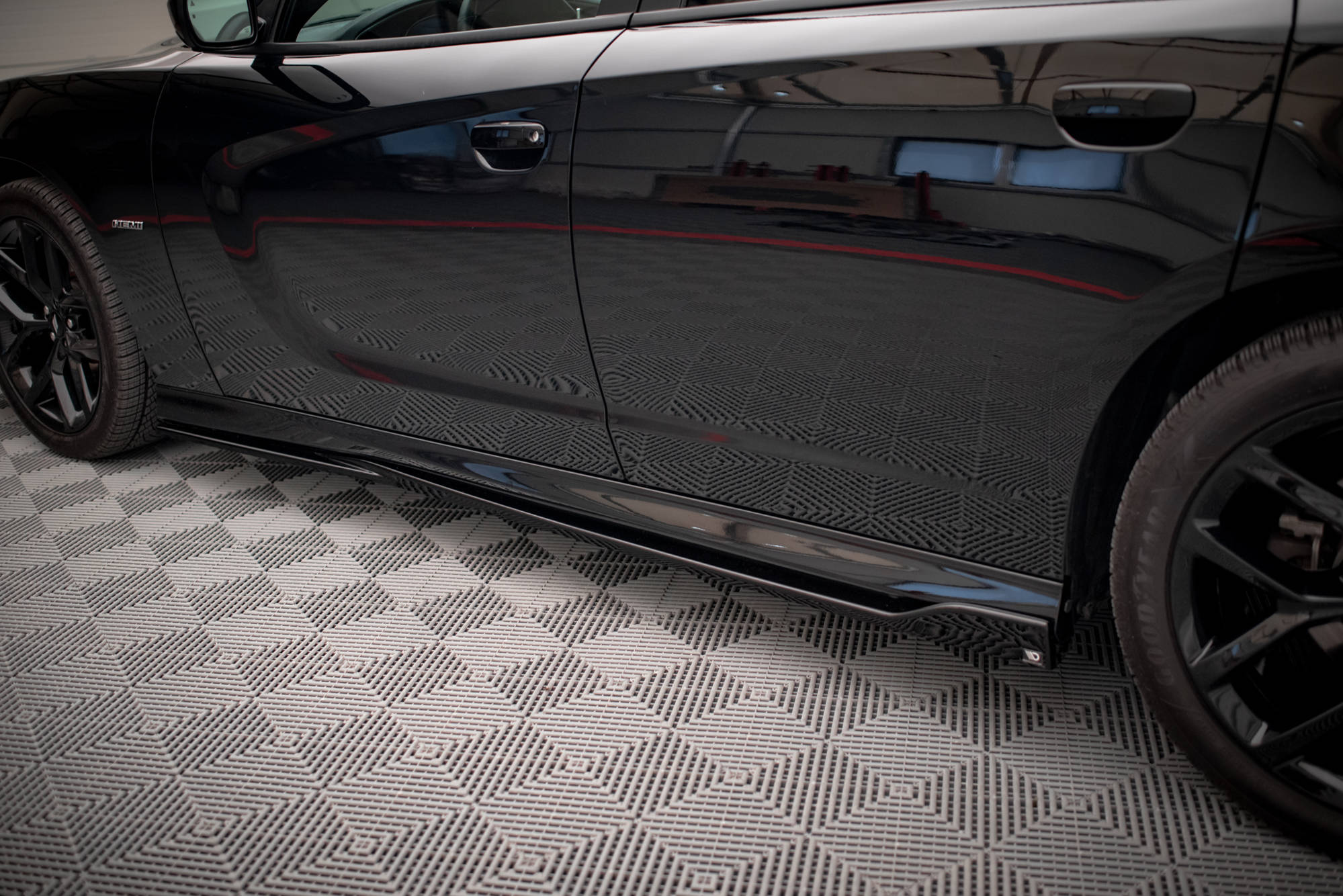 Maxton Design Seitenschweller Ansatz für Dodge Charger SRT Mk7 Facelift schwarz matt