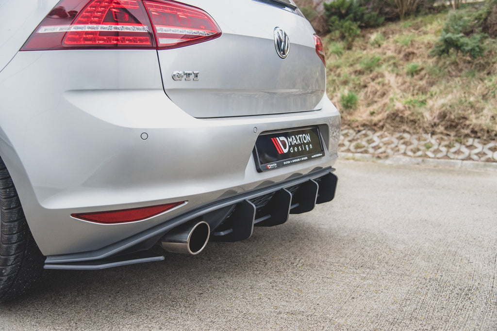 Maxton Design Street Pro Heck Ansatz Flaps Diffusor passend für L + R V.2 VW Golf 7 GTI