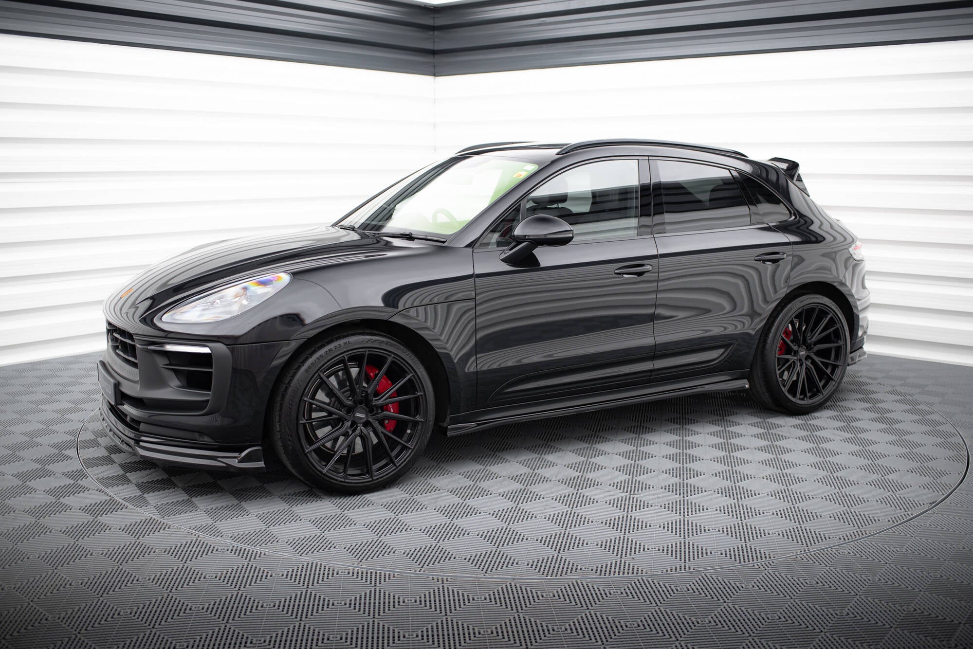 Maxton Design Street+ Seitenschweller Leisten passend für Porsche Macan T / GTS Mk1 Facelift 2 schwarz Hochglanz