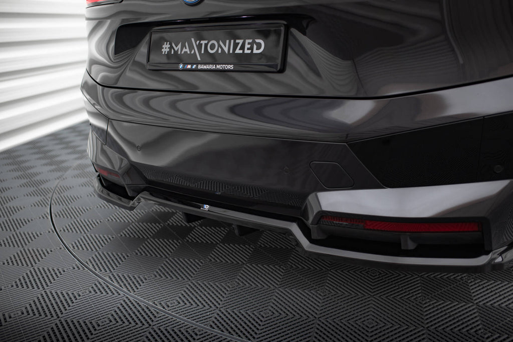 Maxton Design Street+ Mittlerer Diffusor RACE passend für BMW iX M-Paket i20 schwarz Hochglanz
