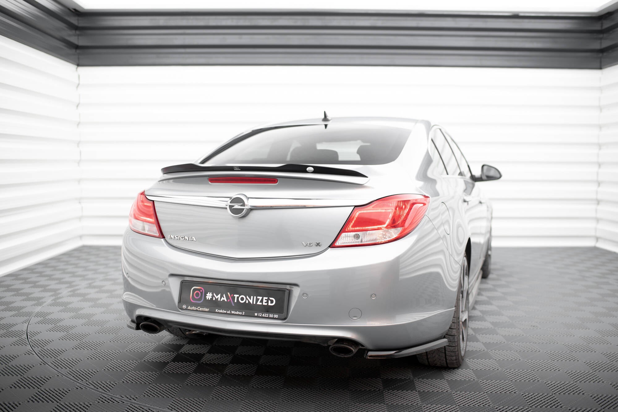 Maxton Design Spoiler CAP passend für Opel Insignia OPC-Line Mk1 schwarz Hochglanz