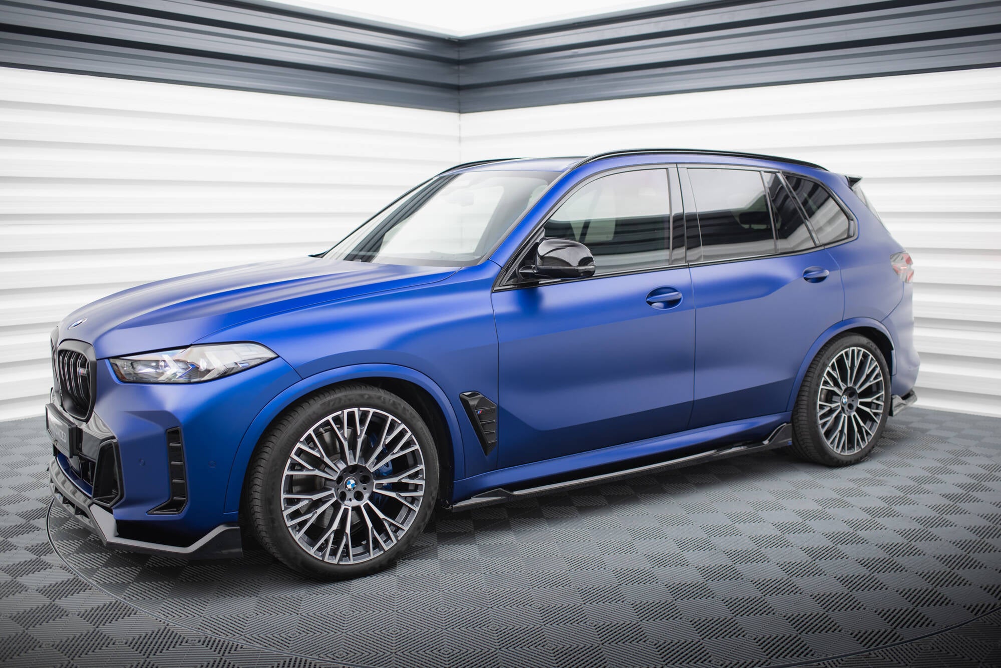Maxton Design Street+ Seitenschweller Leisten V.2 passend für BMW X5 M-Paket G05 Facelift schwarz Hochglanz