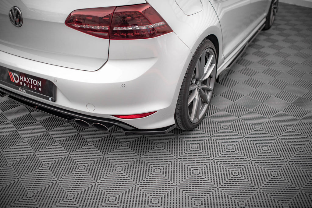 Maxton Design Heck Ansatz Flaps Diffusor V.3 passend für VW Golf R Mk7 schwarz Hochglanz