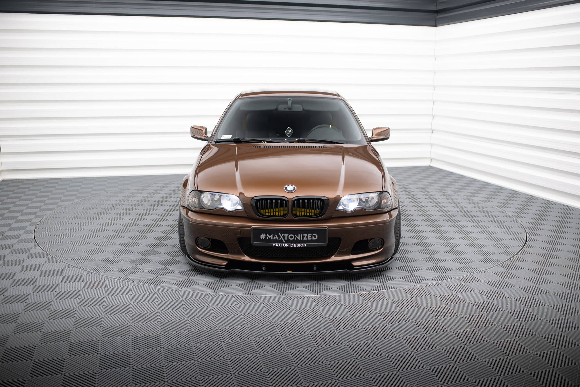 Maxton Design Street+ Spoilerlippe Front Ansatz V.1 passend für BMW 3er E46 M Paket COUPE schwarz Hochglanz