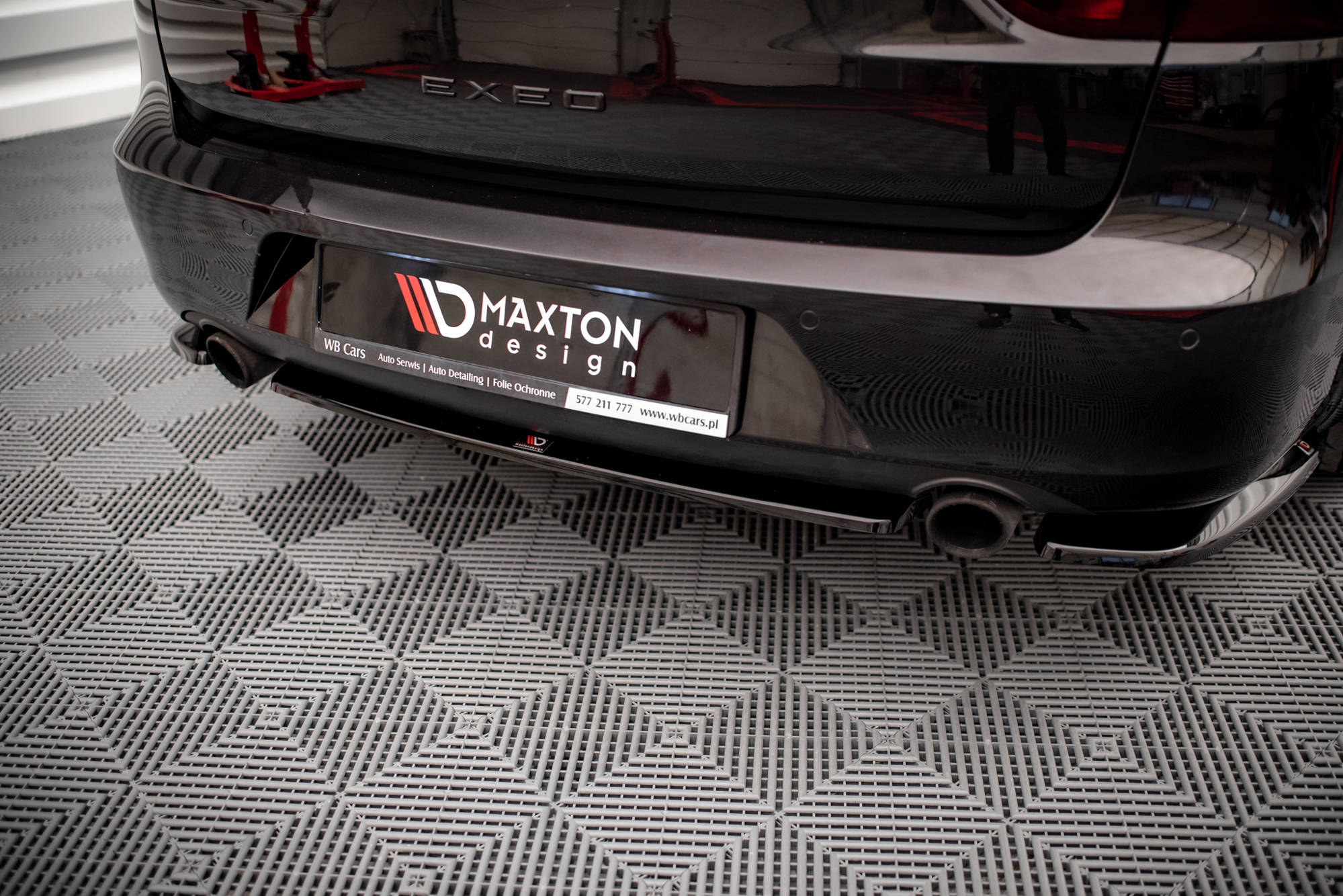 Maxton Design Heckansatz Seat Exeo schwarz Hochglanz für Seat Exeo Limousine